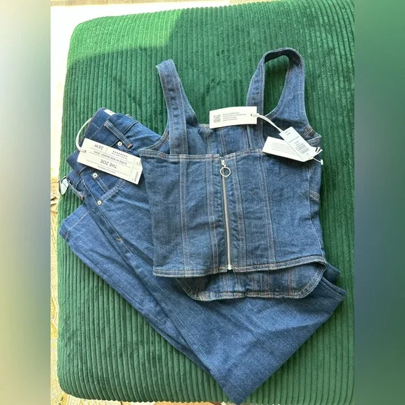 Aritzia Demin Forum Set Size XS - Picture 7 of 9